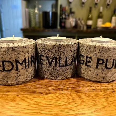 Village Pub Hotel 4*